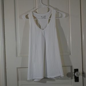 Under Armour Razor Back Workout Top